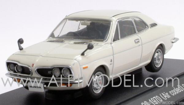 Honda Coupe 9S 1970 air cooled (White) by ebbro