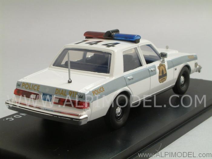 Dodge Diplomat  Washington D.C. Metropolitan Police - first-response-replicas