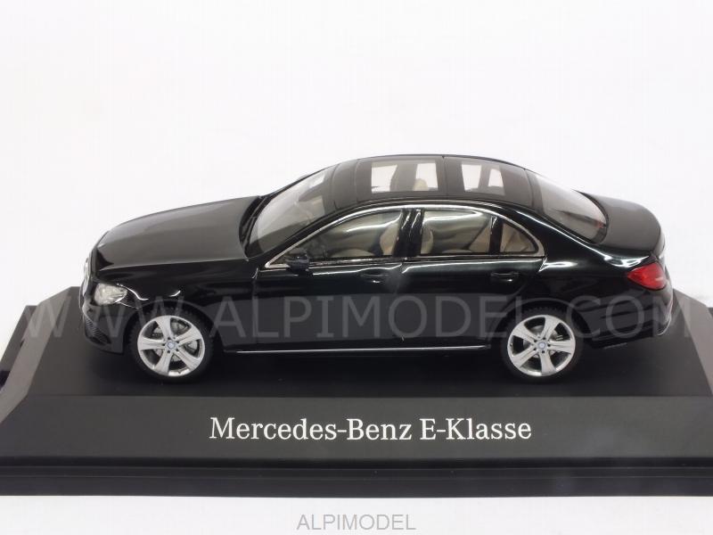 Mercedes E-Class 2017 (Obsidian Black) Mercedes Promo - i-scale