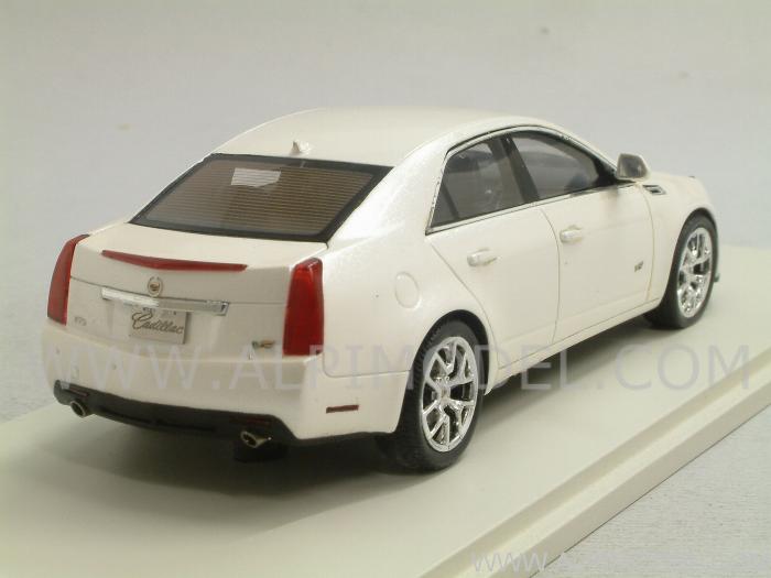 Cadillac CTS-V Sedan 2011 (White Diamond) - luxury