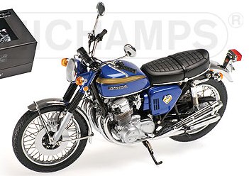 Honda CB750 1968-78 (Blue Metallic) by minichamps