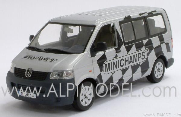 Volkswagen T5 Multivan 2003 'Minichamps' by minichamps
