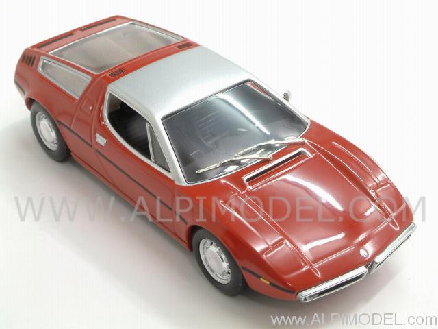 Maserati Bora 1972 Red - minichamps
