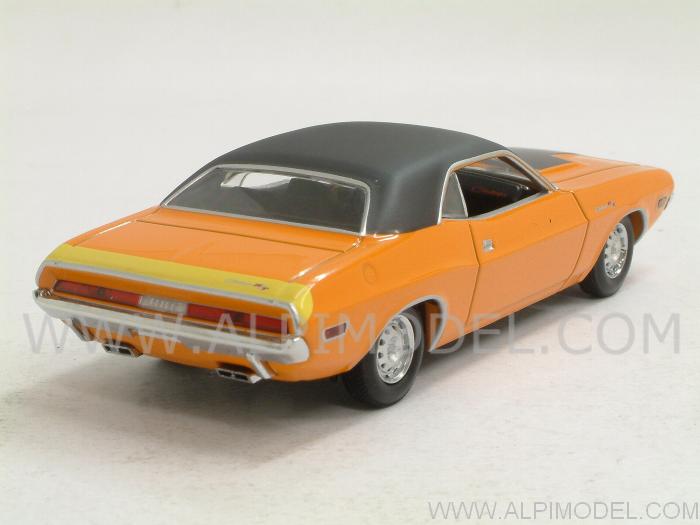 Dodge Challenger R/T 1970 (Hemi Orange) - minichamps