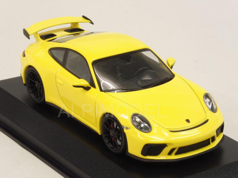 Porsche 911 GT3 2016 (Racing Yellow) - minichamps