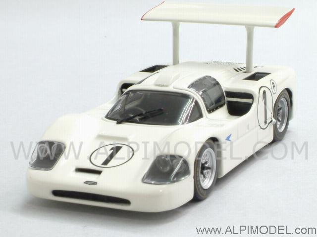 Chaparral 2F Winners Boac 500 Brands Hatch 1967 Hill - Spence by minichamps