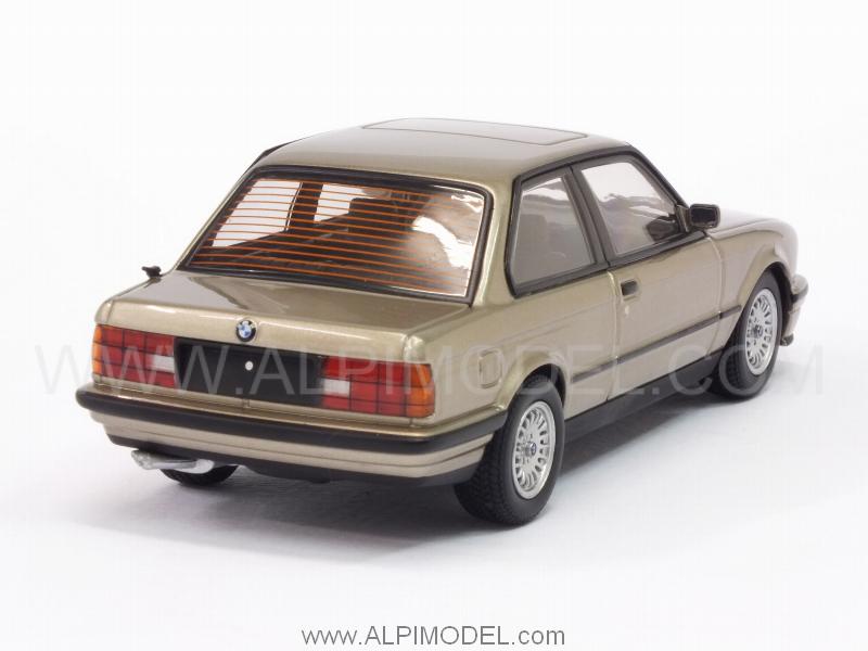 BMW Serie 3 Coupe (E30) 1989 (Kashmir Beige Metallic) - minichamps