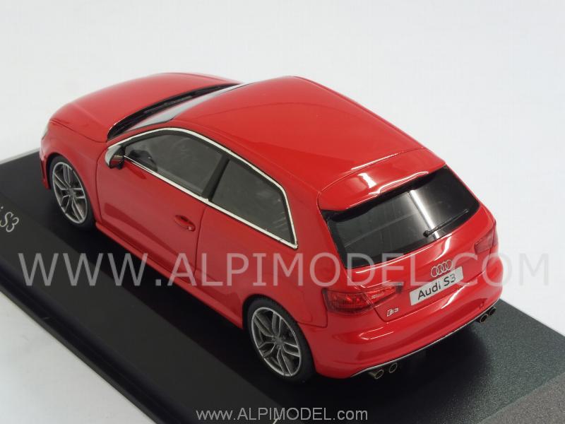 Audi S3 3-doors  2013 (Misano Red) (resin) - minichamps
