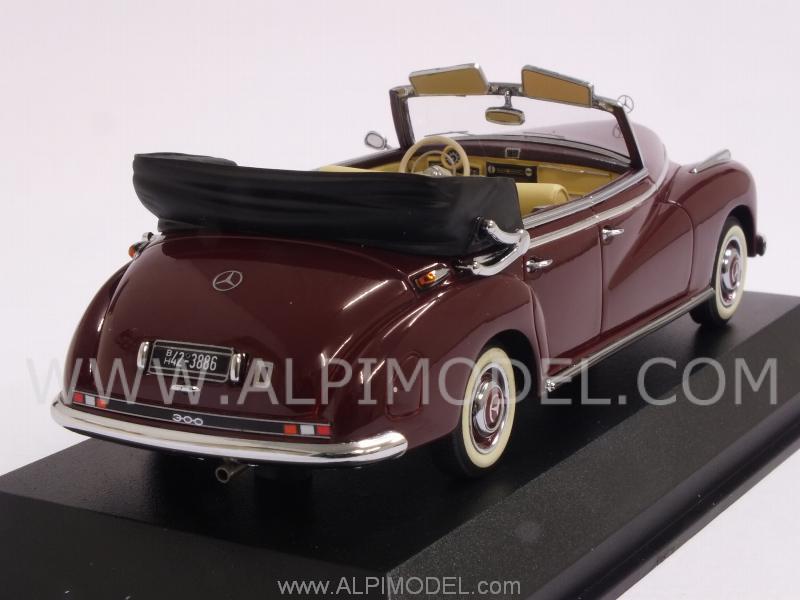 Mercedes 300 Cabriolet W186 1952 (Middle Red) - minichamps