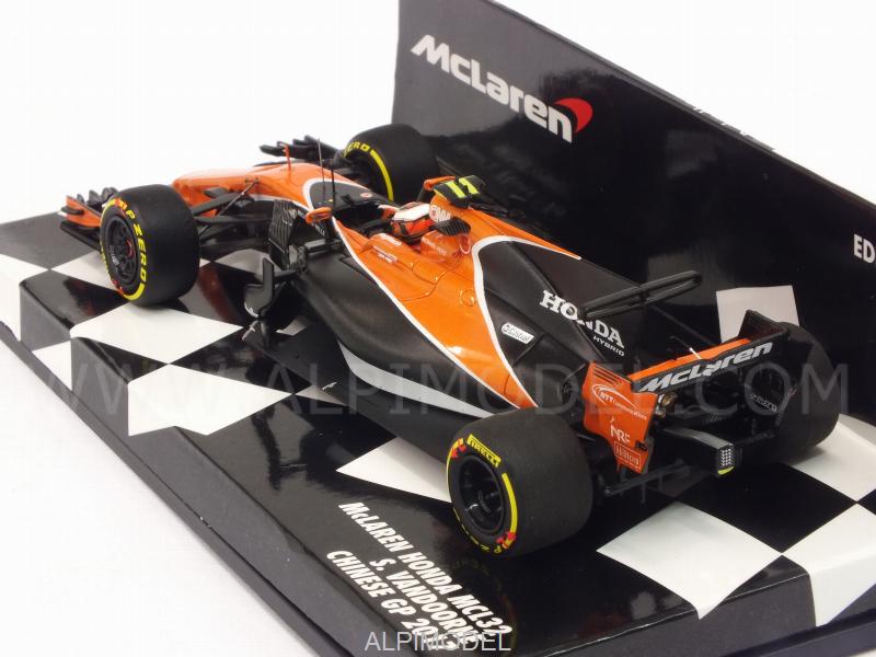 McLaren MCL32 Honda #2 GP China 2017 Stoffel Vandoorne (HQ resin) - minichamps