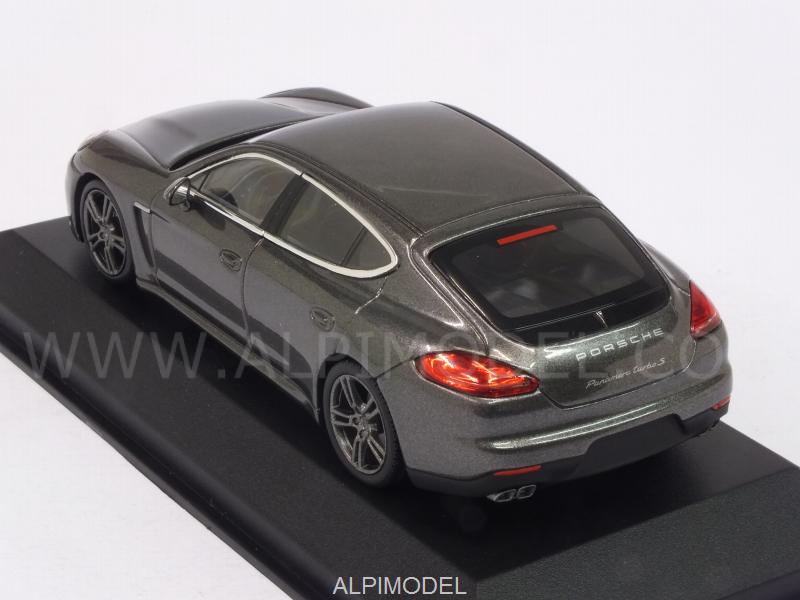 Porsche Panamera Turbo 2013 (Grey Metallic)  'Maxichamps' Edition - minichamps