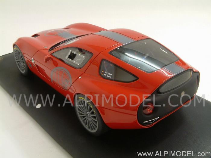 Alfa Romeo TZ3 2010 1/18 (Red) - gift box- leather base - mr-collection