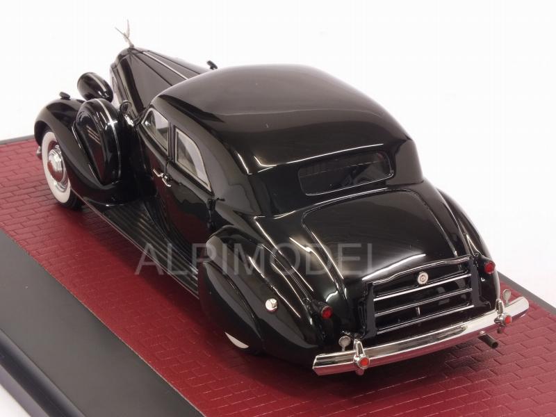 Packard Super 8 Sport Sedan By Darrin 1940 (Black) - matrix-models