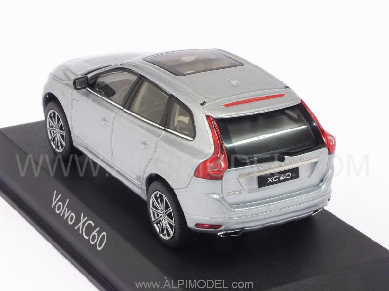 Volvo XC60 2013 (Electric Silver) - norev