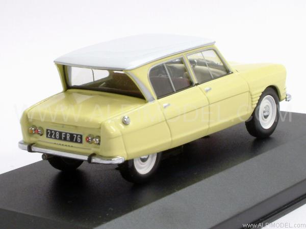 Citroen Ami 6 1961 (Light Yellow) - nostalgie