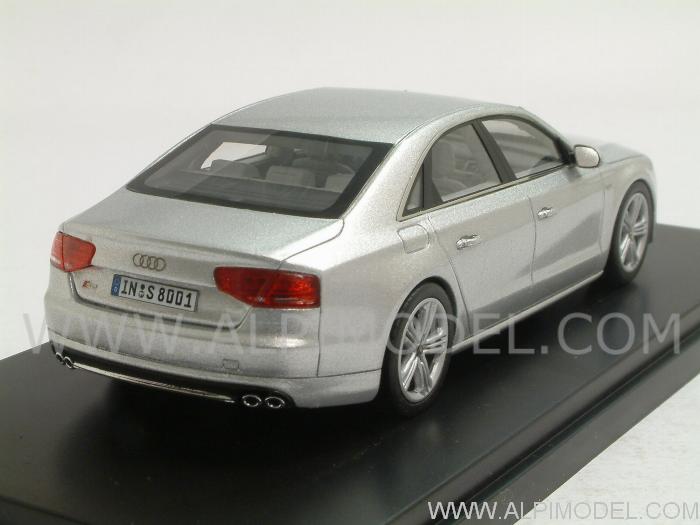 Audi S8 (Prism Silver) HQ resin (Audi Promo) - schuco