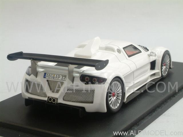 Gumpert Apollo 2005 (White) - spark-model