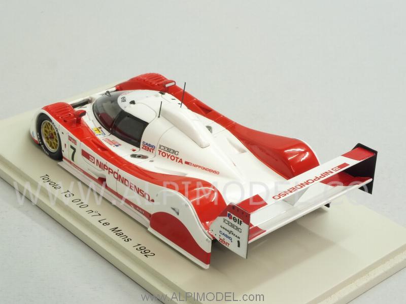 Toyota TS010 #7 Le Mans 1992 Lees - Brabham - Katayama - spark-model