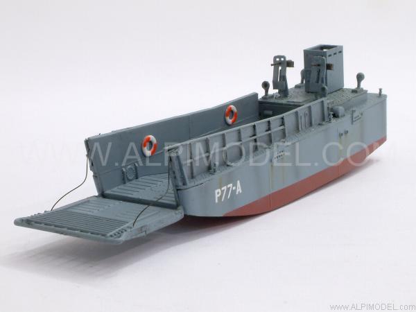USN Vehicle Landing Craft Lcm3 (1/144 scale - 10cm) by trumpeter