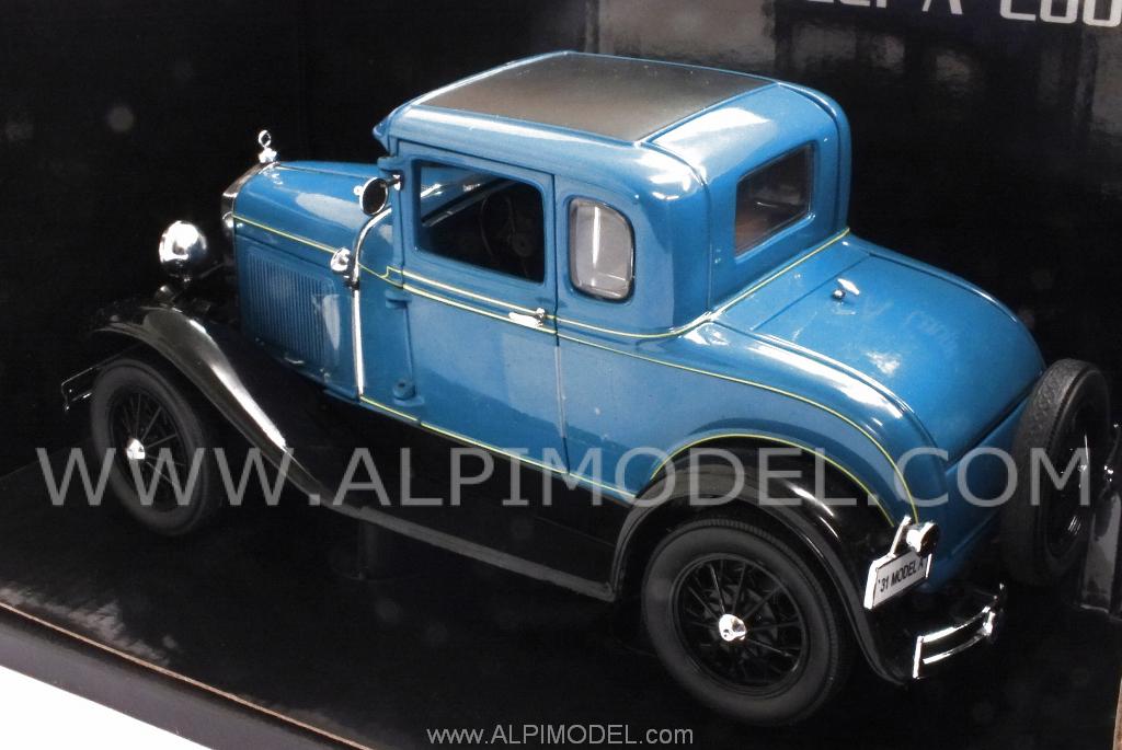 Ford Model A Coupe 1931 (Blue) - vitesse
