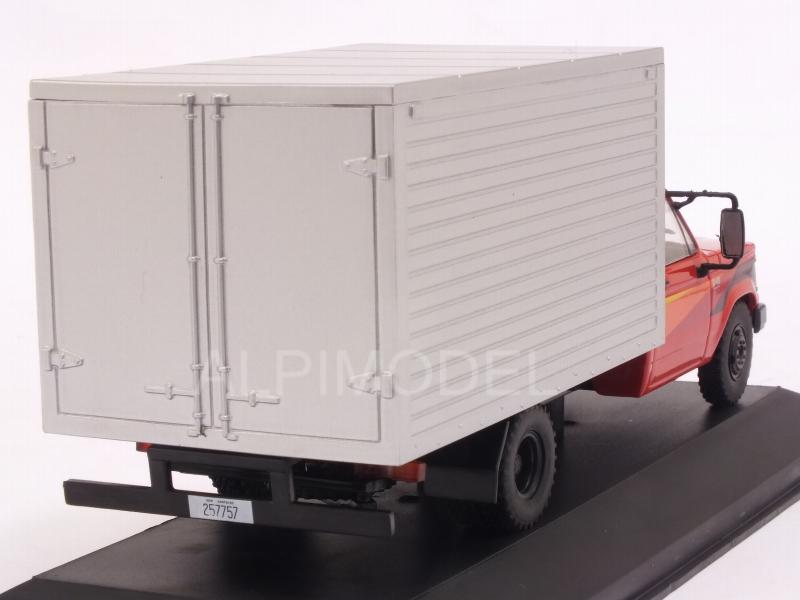 Chevrolet D-40 Box Truck (Red/Silver) - whitebox