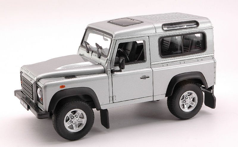 Land Rover Defender 90 1984 (Silver) by welly