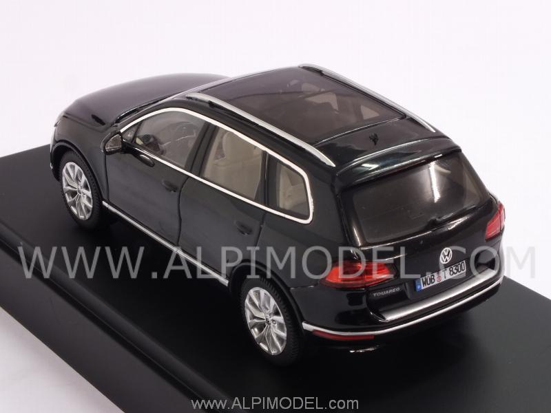 Volkswagen Touareg 2015 (Black) VW Promo by herpa