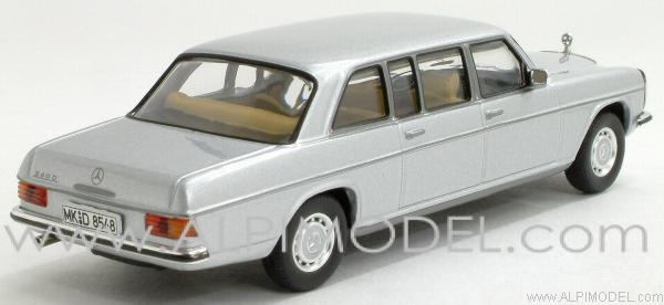 Mercedes 240 D Limousine 1974 (Silver) by ixo-models