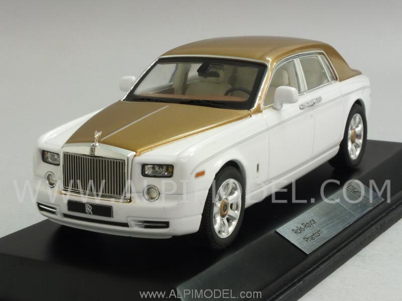 Rolls Royce Phantom 2010 (WhiteGold) by IXO MODELS