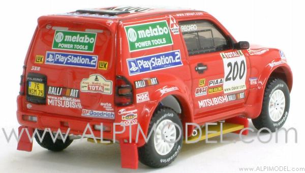 Mitsubishi Pajero 2nd Dakar 2002 J.Kleinschmidt - A.Schultz by ixo-models