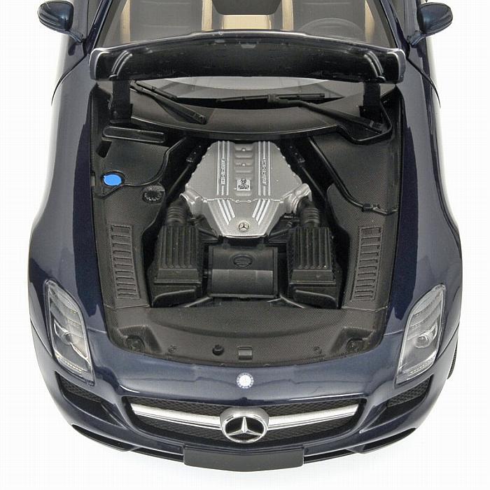 Mercedes SLS AMG Roadster 2011 (Blue Metallic) by minichamps