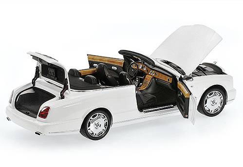Bentley Azure 2006 White by minichamps