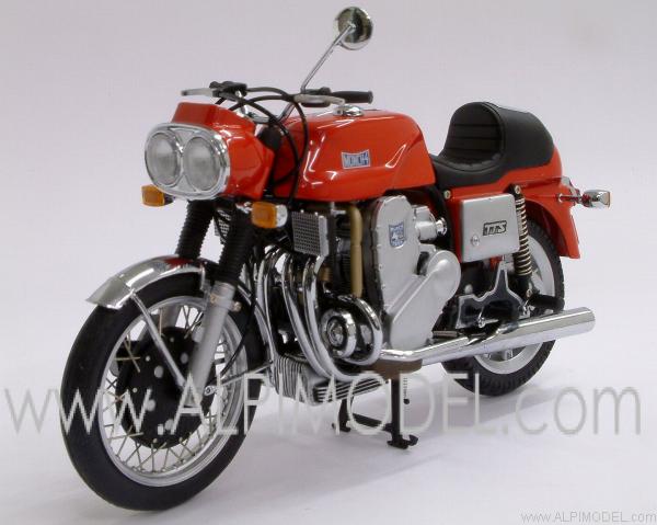 Muench 4 TTS Red One Seater 1966 by minichamps