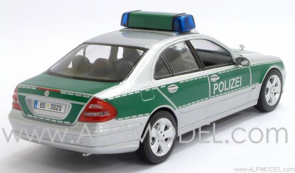 Mercedes E-Class 2004 Polizei Braunschweig by minichamps