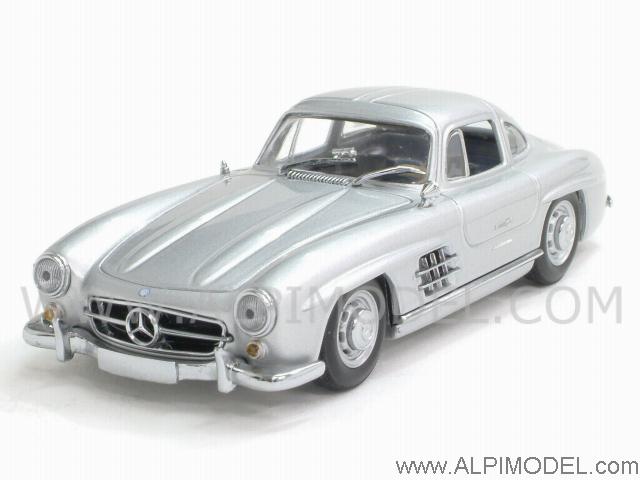 Mercedes 300 SL Coupe 1955  (Silver) by minichamps
