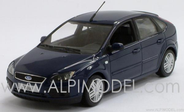 Ford Focus 2004 (Marine Blue) by minichamps