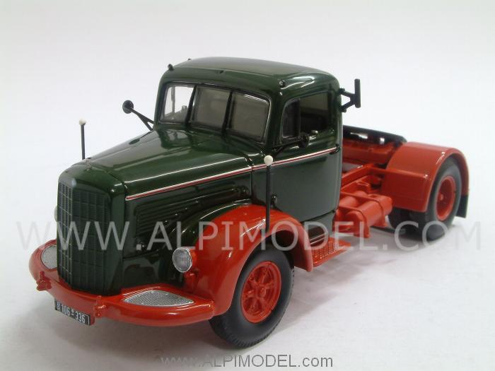 Mercedes L6600 S 1950 (Green/Red) by minichamps
