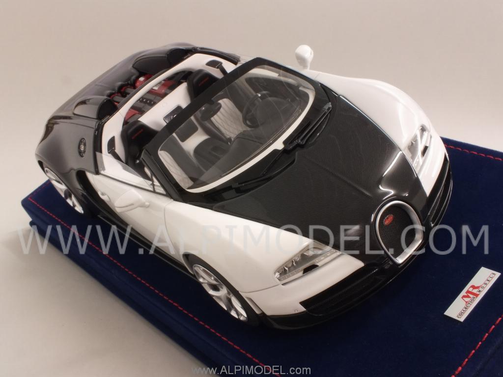 Bugatti Vitesse (Carbon Black/White) with display case and Alcantara base by mr-collection