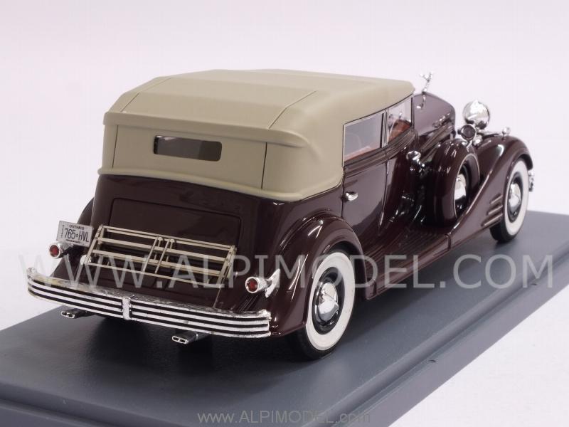 Cadillac Fleetwood Allweather Phaeton 1933 (Brown) by neo