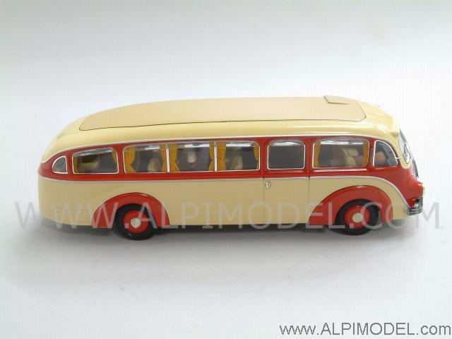 Mercedes LO3500 Bus (Ivory/Red) by premium-classixxs