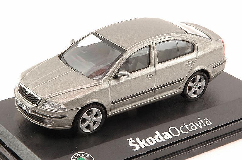 Skoda Octavia 2004 (Cappuccino Beige Metallic) by abrex