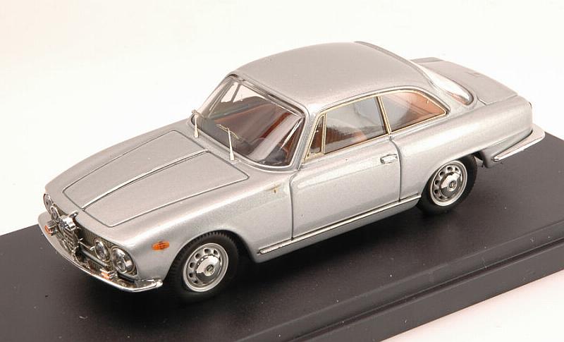 Alfa Romeo 2000 Sprint Alfa Museum 1960 (Silver) by bang