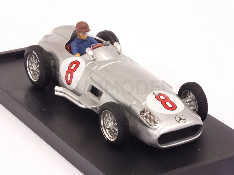 Mercedes W196 #8 Winner GP Netherlands 1955 J.M.Fangio (with driver/con pilota) - brumm