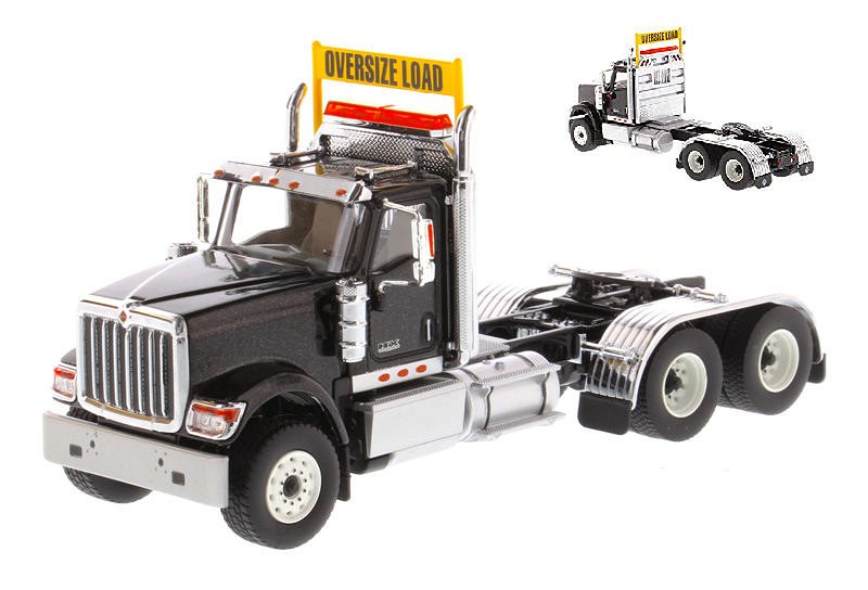 International Hx520 Tandem Tractor Black by diecast-master