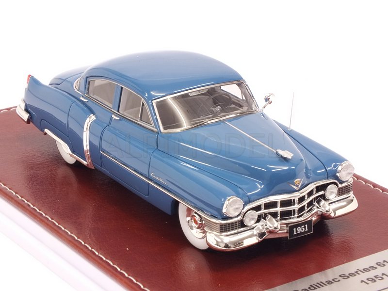 Cadillac Series 61 Sedan 1951 (Cadett Blue) - great-iconic-models