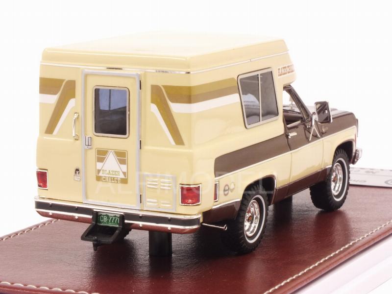 Chevrolet Blazer Chalet 1976-78 (Brown/Beige) - great-iconic-models