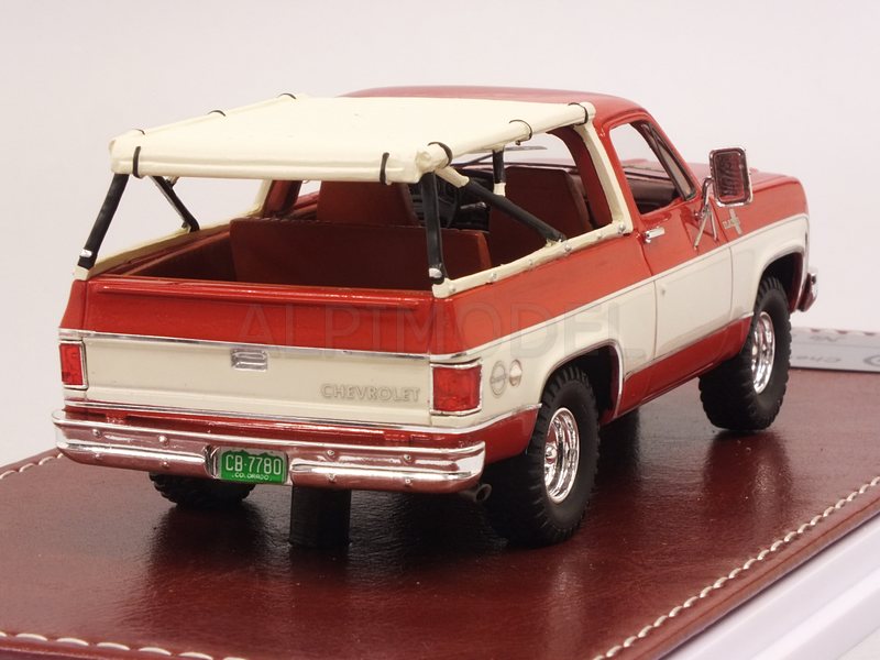 Chevrolet Blazer K5 open top 1973-78 (Russet Metallic/White) - great-iconic-models