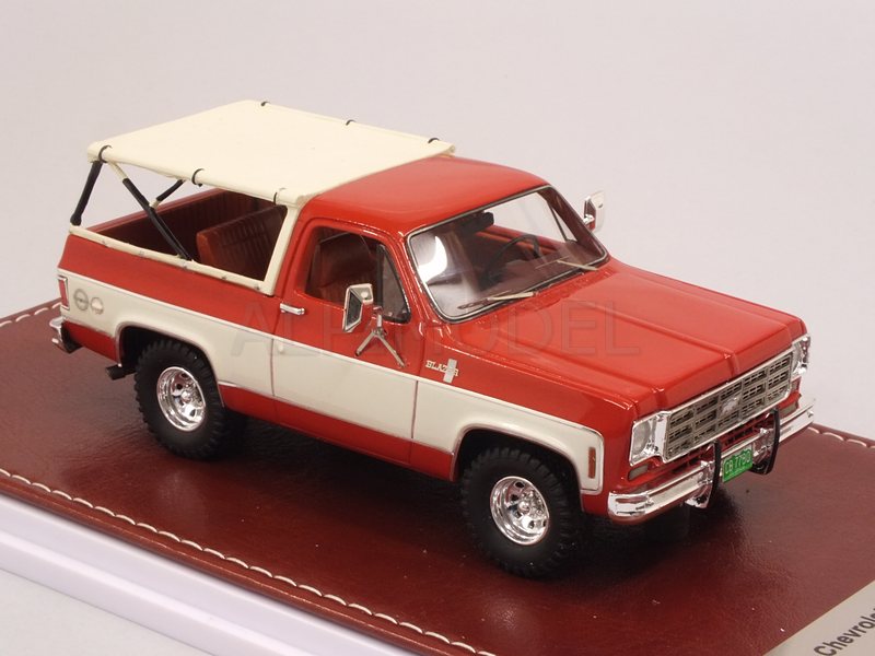 Chevrolet Blazer K5 open top 1973-78 (Russet Metallic/White) - great-iconic-models