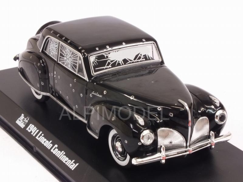 Lincoln Continental 1941 The Godfather 1972 (with bullet whole damage) - greenlight