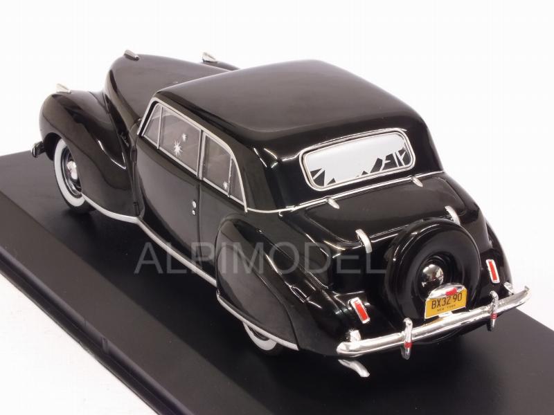 Lincoln Continental 1941 The Godfather 1972 (with bullet whole damage) - greenlight